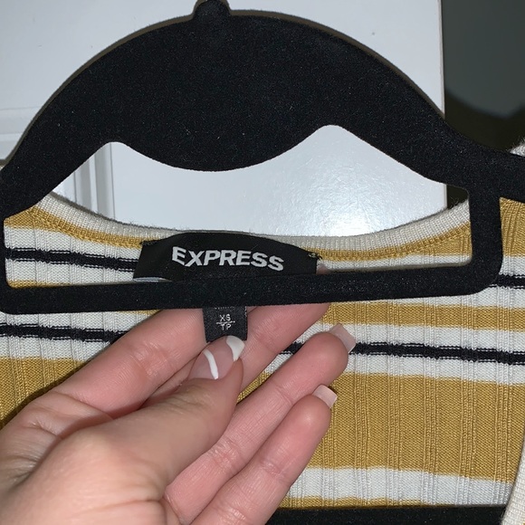 Express Ribbed top - Picture 2 of 3